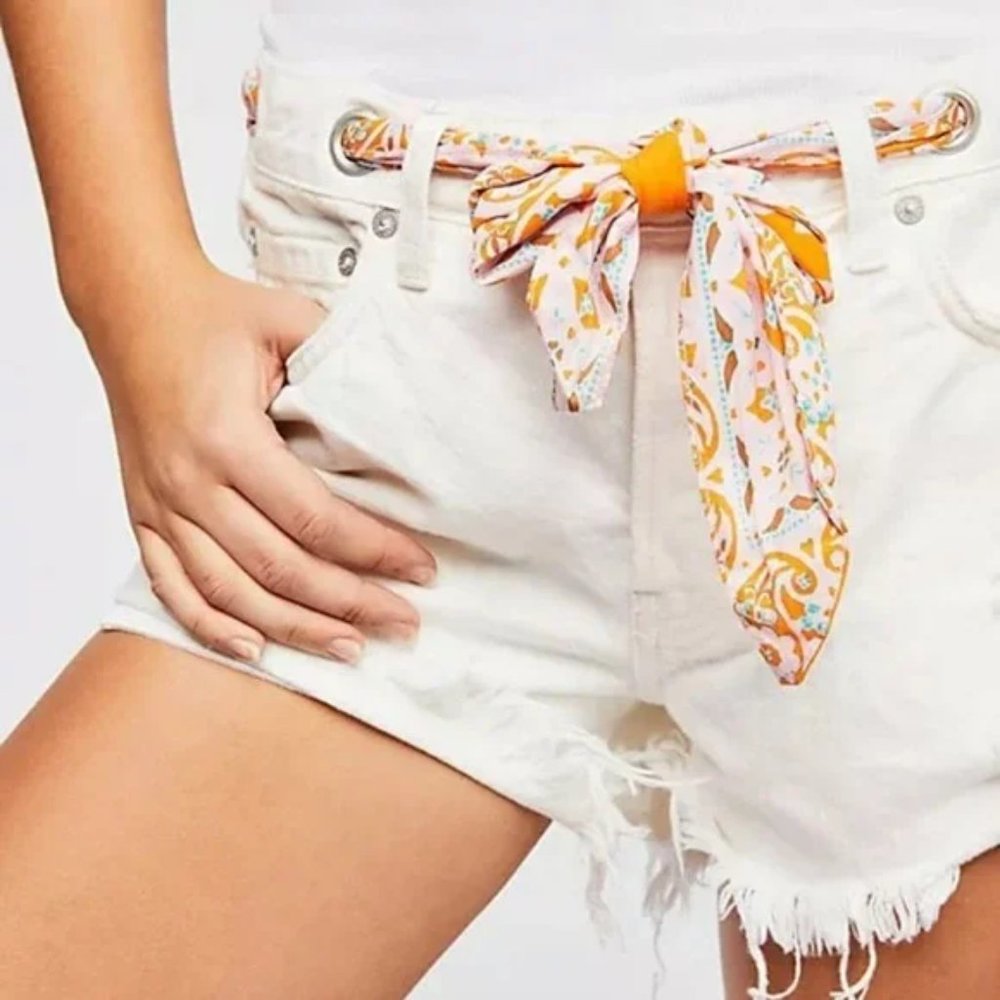 Free People Sashed and Relaxed White Denim Shorts | size 27